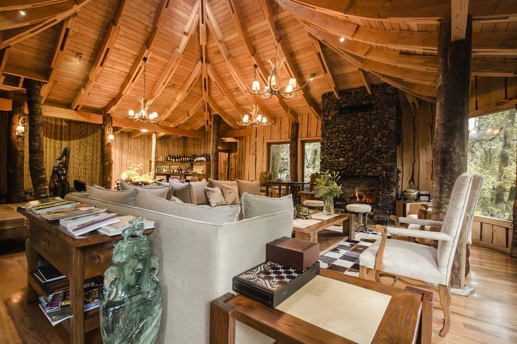 Huilo Huilo Nawelpi Lodge Puerto Fuy Eksteriør billede